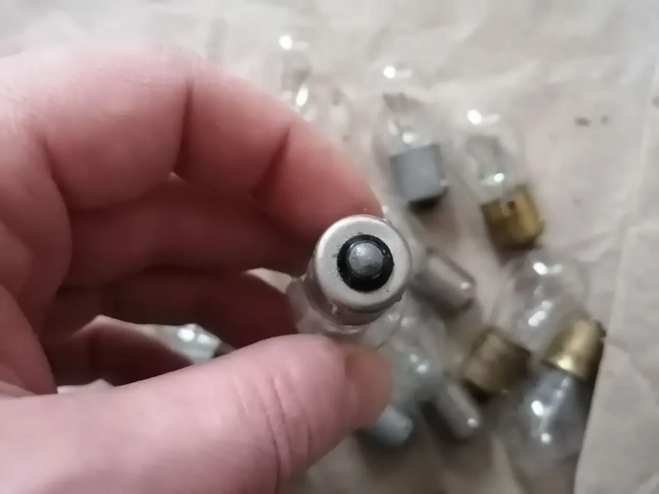 Лампочка габаритов подфарников ваз, заз, москвич, зил, газ, уаз 2