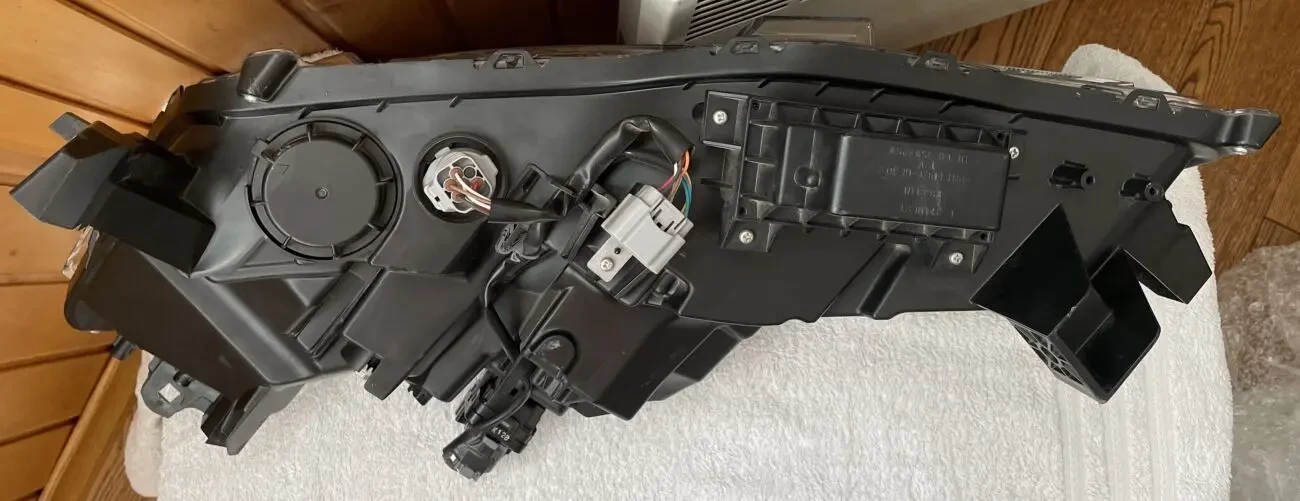 Mitsubishi ASX Фара правая 8301D482 7