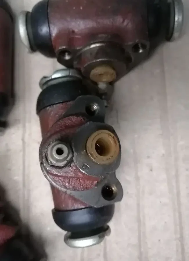 Задний тормозной цилиндр ваз 2101, 2103, 2106 4