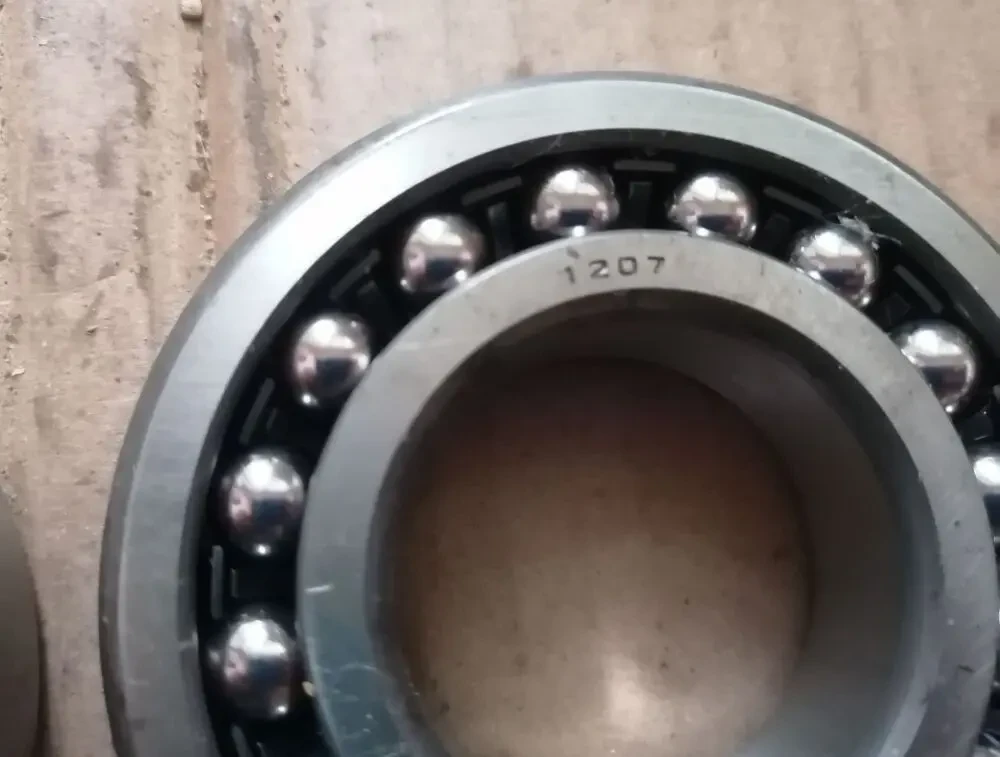 Подшипник 1207 NSK 3
