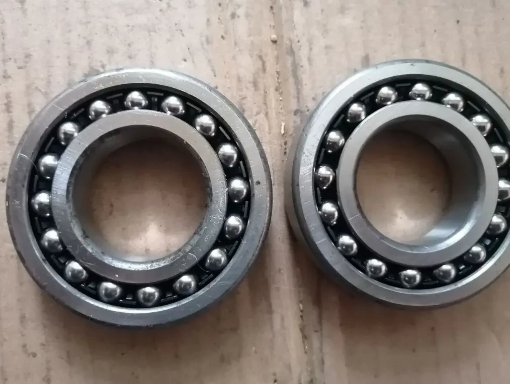 Подшипник 1207 NSK 4