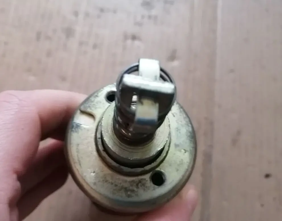 Втягивающее реле москвич 412 5