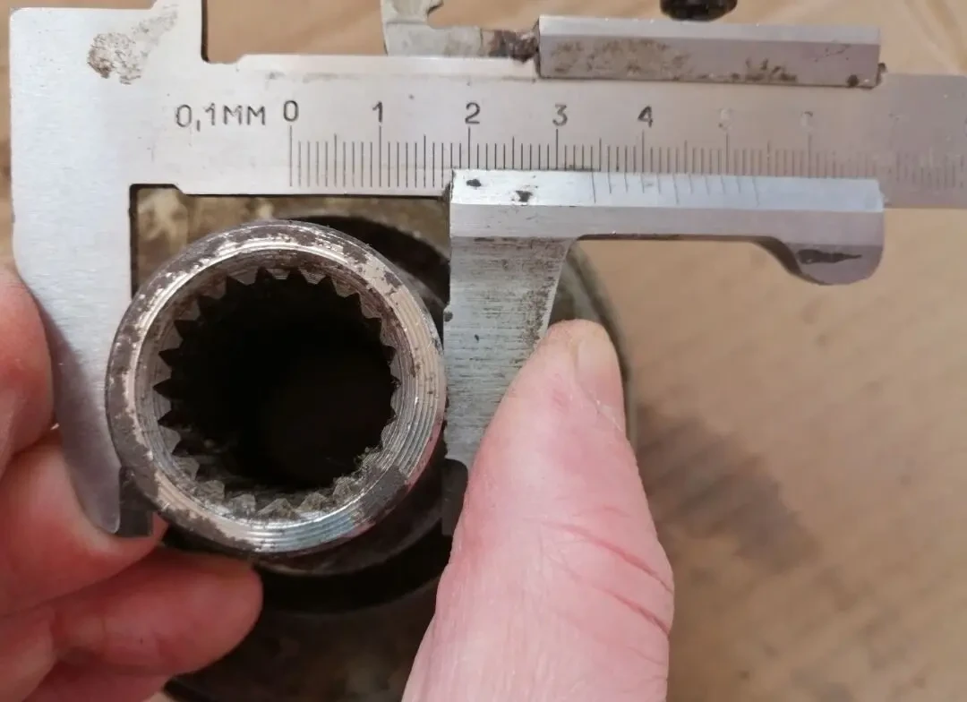 Ступица передняя заз 1102, 1103, 1105, таврия 6