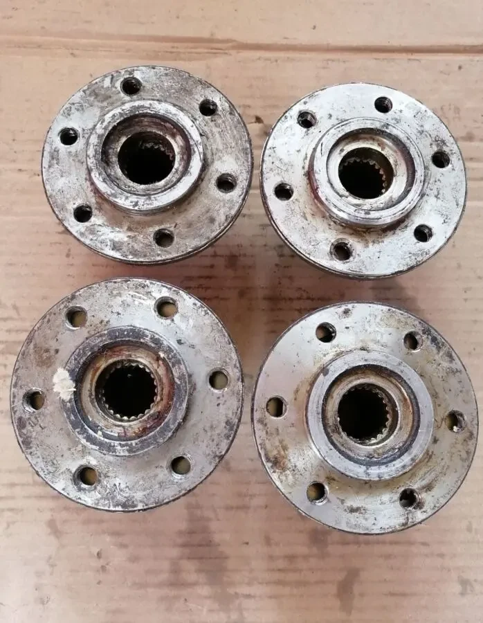 Ступица передняя заз 1102, 1103, 1105, таврия 4