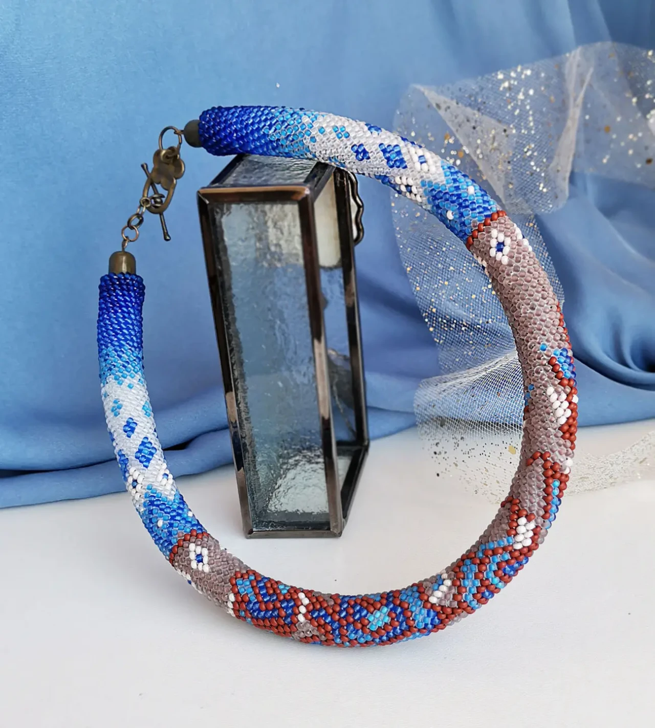 Прикраса із бісеру кольє-джгут Очарування 9