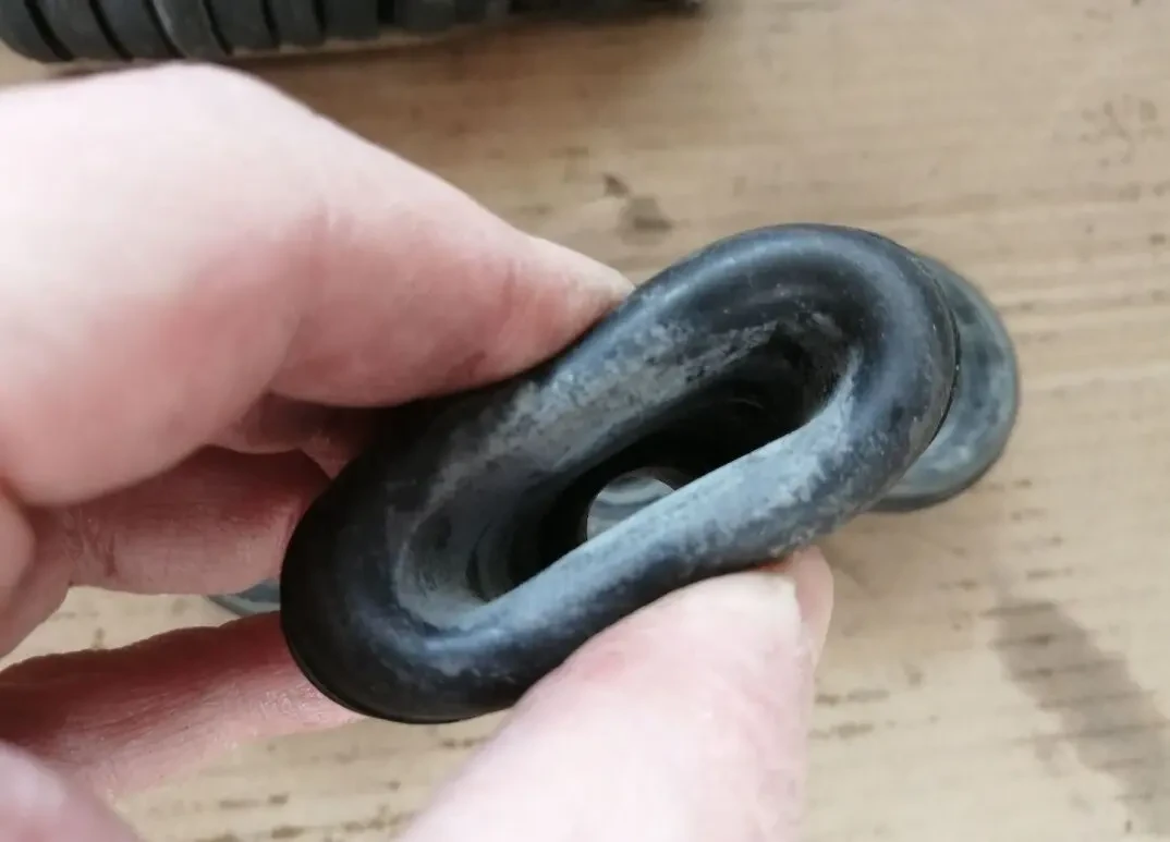 Пыльник переднего тормозного цилиндра газ 52, 53 3