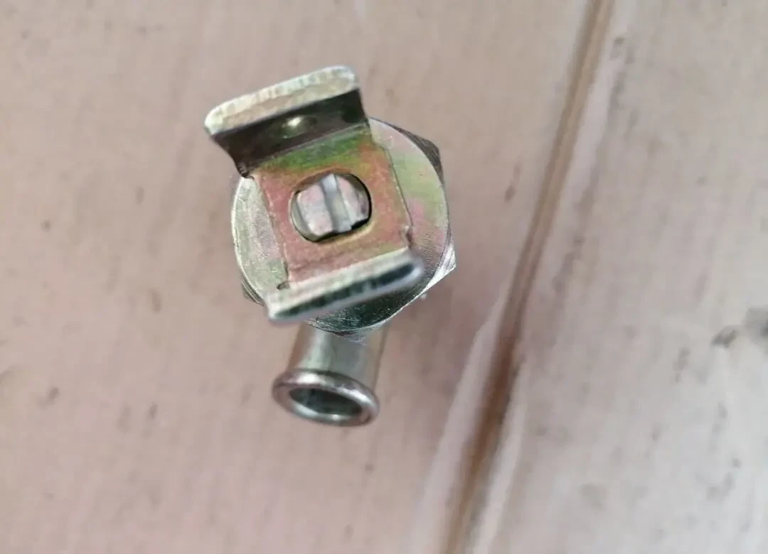 Краник зил-130 2