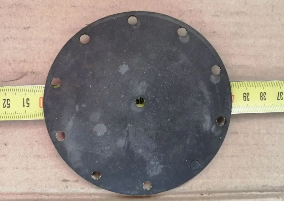 Диафрагма бензонасоса зил 130 2