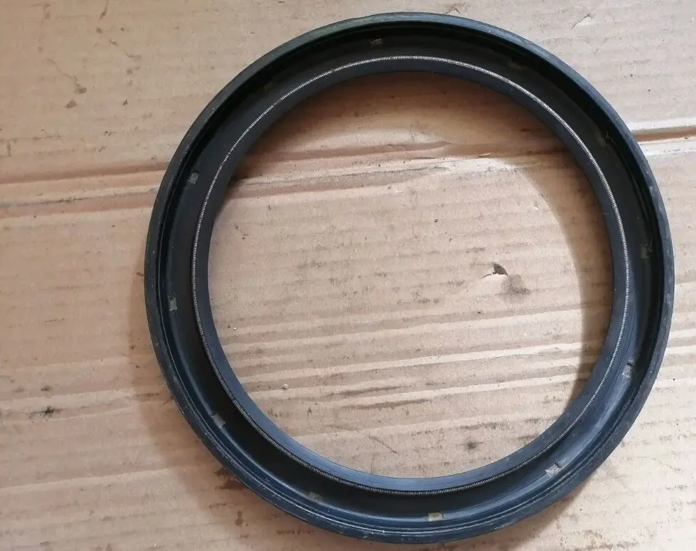 Сальник 155-200-15  мм, GUFERO 4