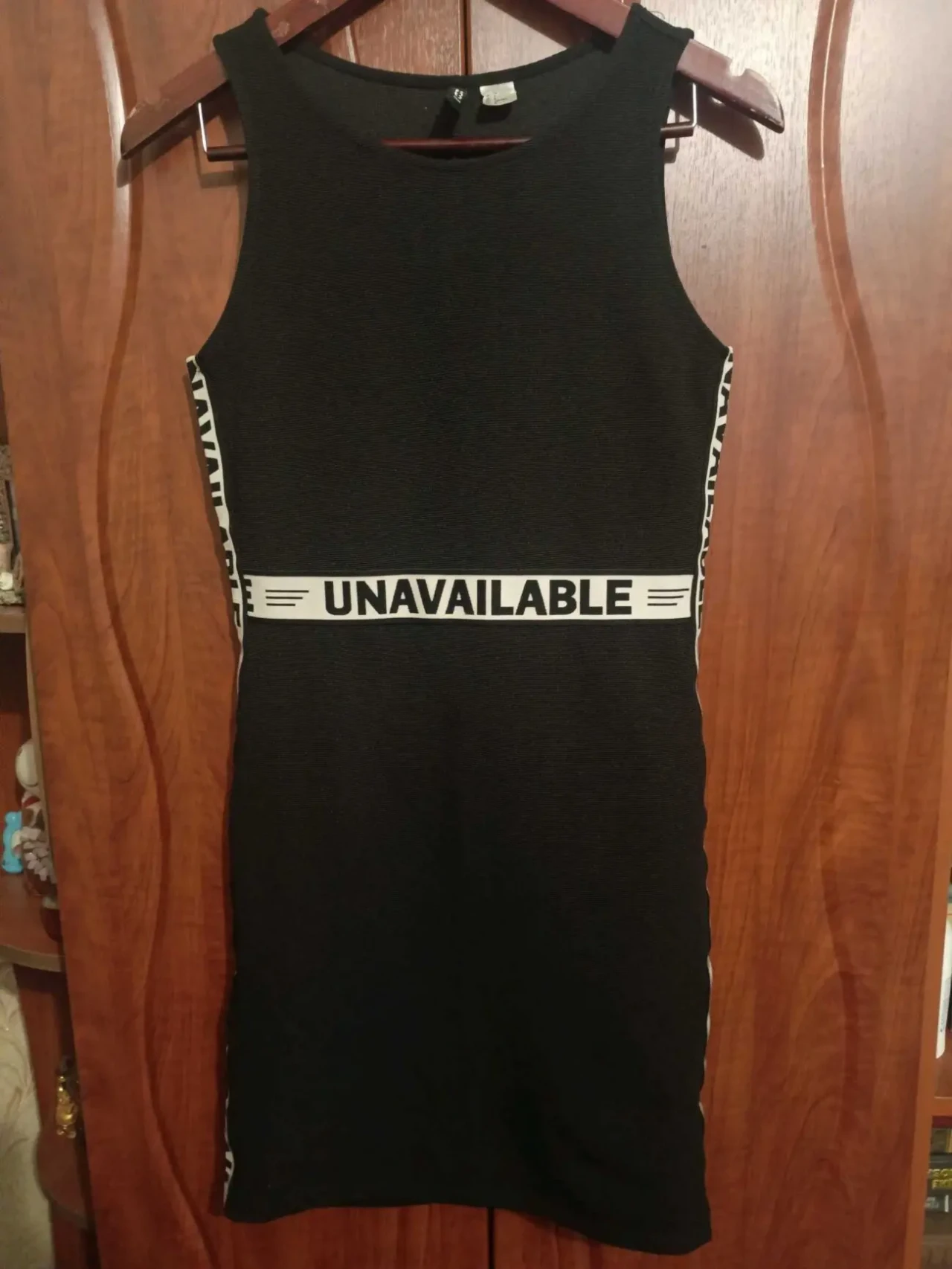 Сукня чорна р.8