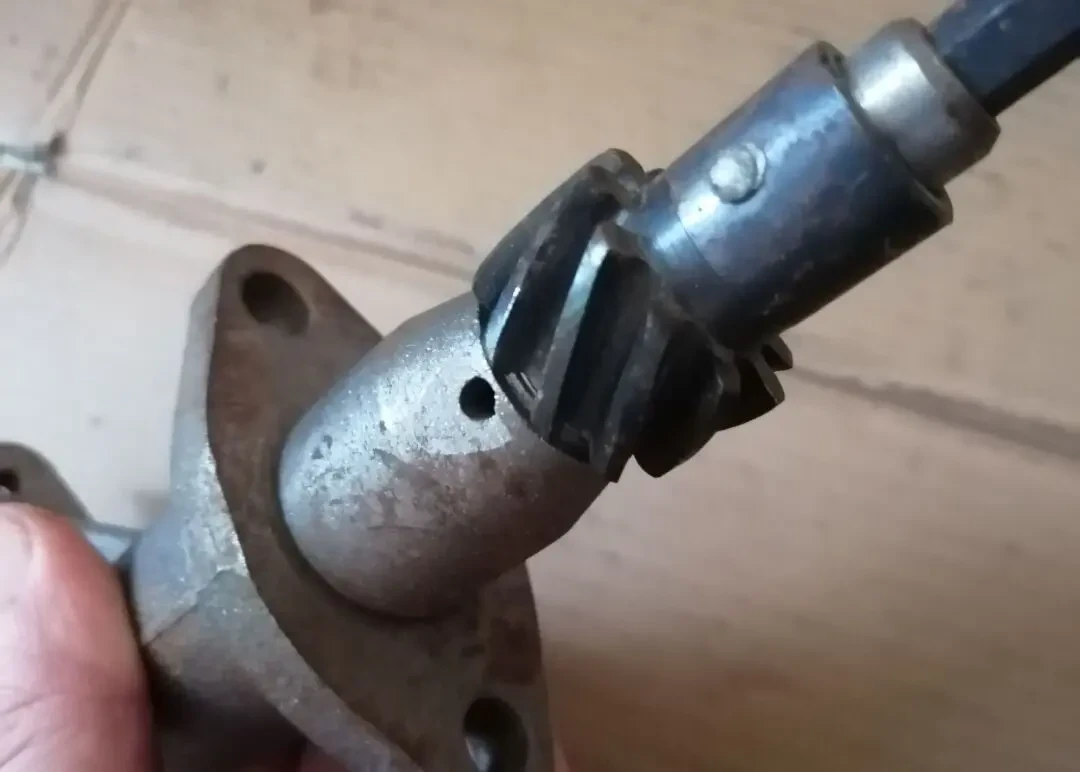 Привод трамблера газ 24, газель, уаз 2