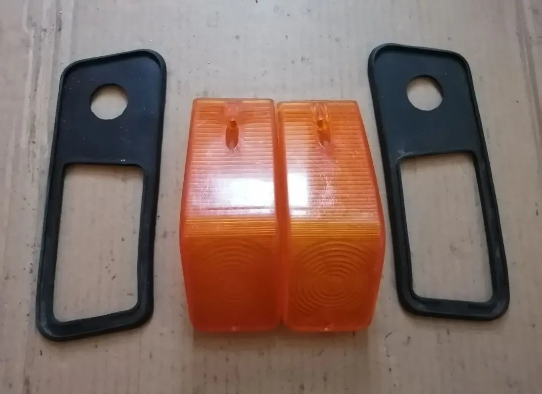 Прокладки стекла поворотов газ 24