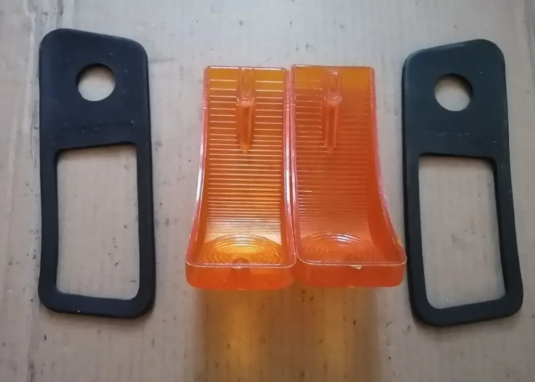 Прокладки стекла поворотов газ 24 2