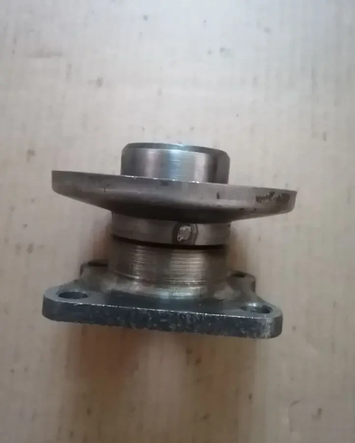 Фланец редуктора газ 24, газель, мелкий шлиц