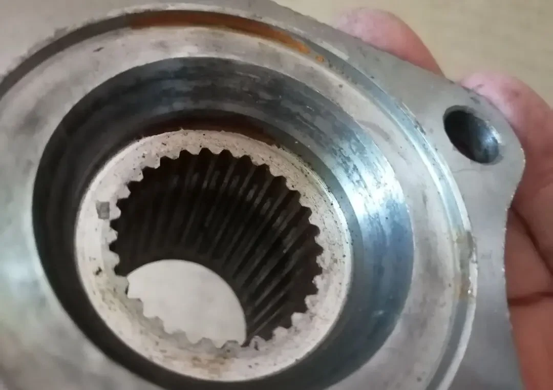 Фланец редуктора газ 24, газель, мелкий шлиц 5