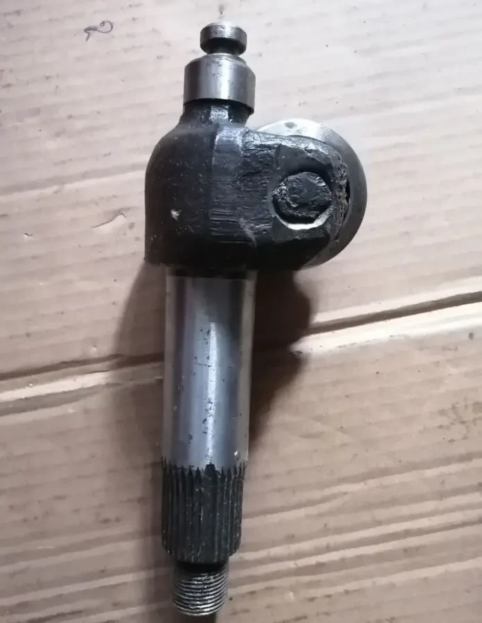 Вал рулевой сошки уаз 452 3