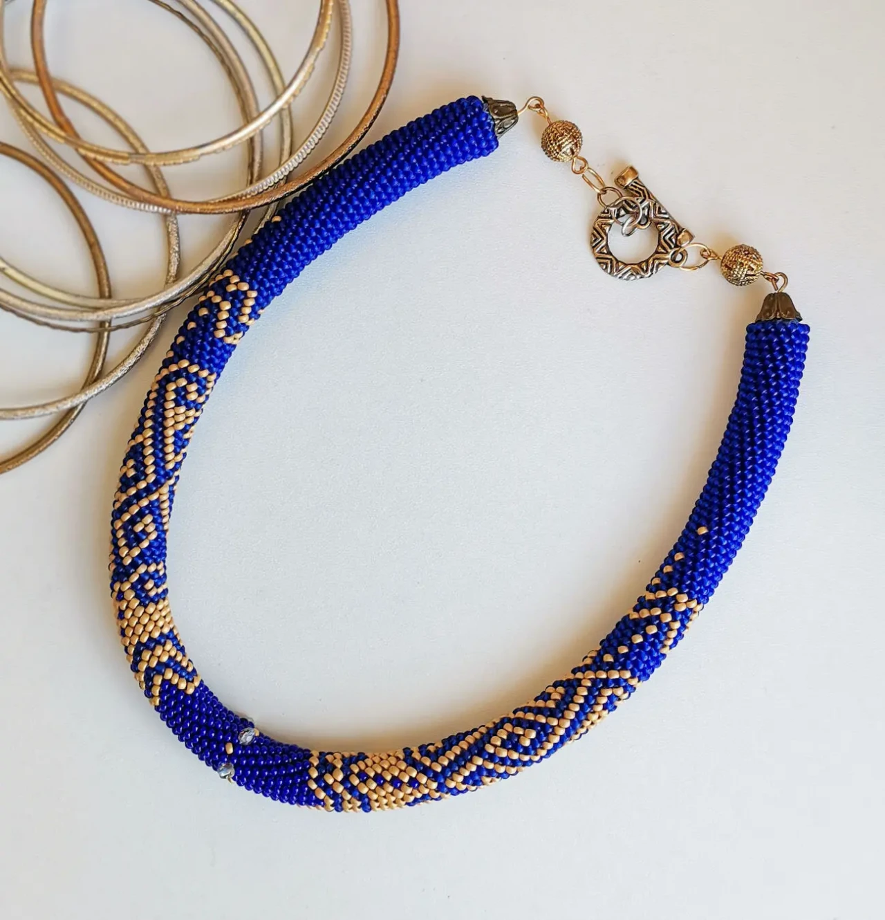 Прикраса із бісеру кольє-джгут Восторг 3