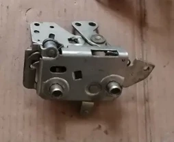 Замок правой двери газ 3302, газель