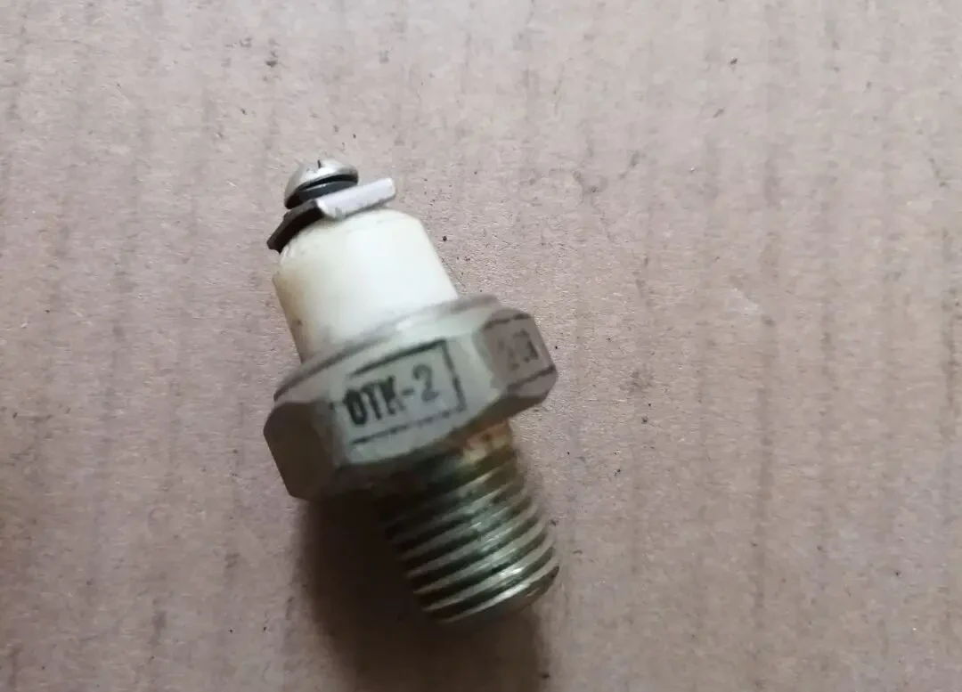 Датчик ММ-111,  волга, газель, уаз 3