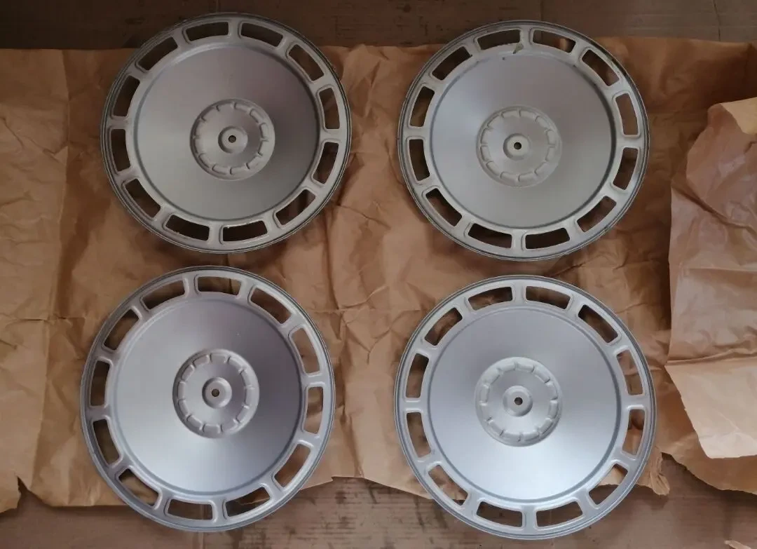 Колпаки газ 24