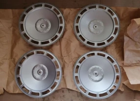 Колпаки газ 24