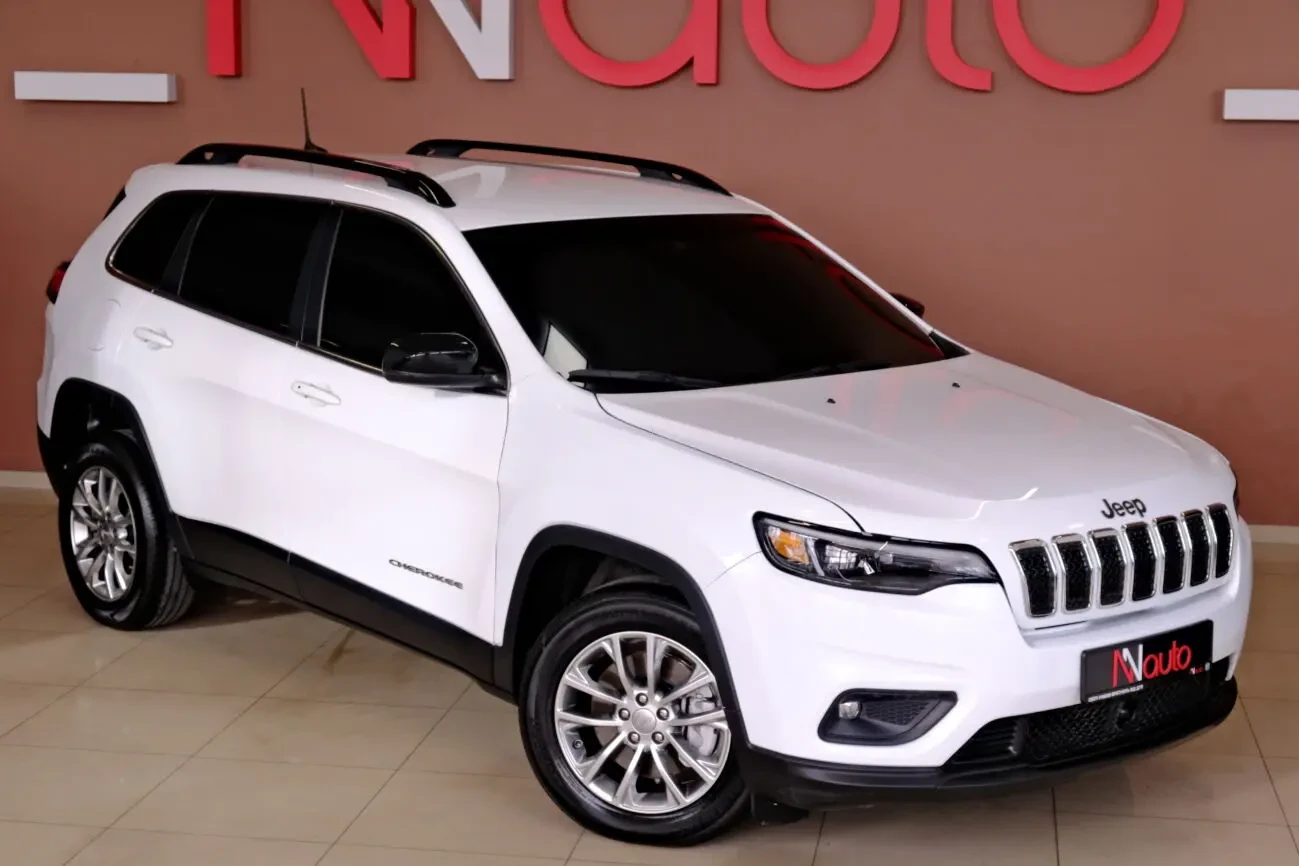 Jeep Cherokee 4