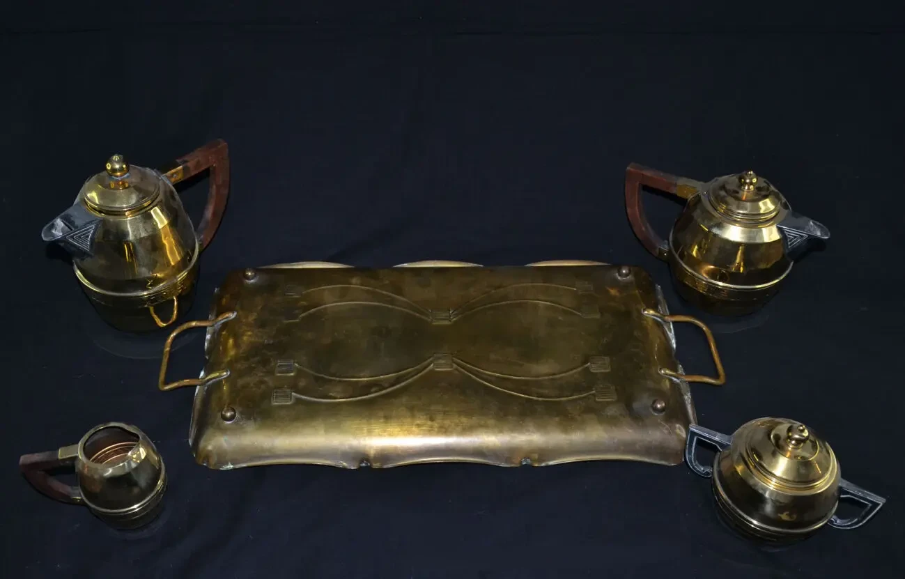 Кофейный сервиз в стиле Ар-Деко 3