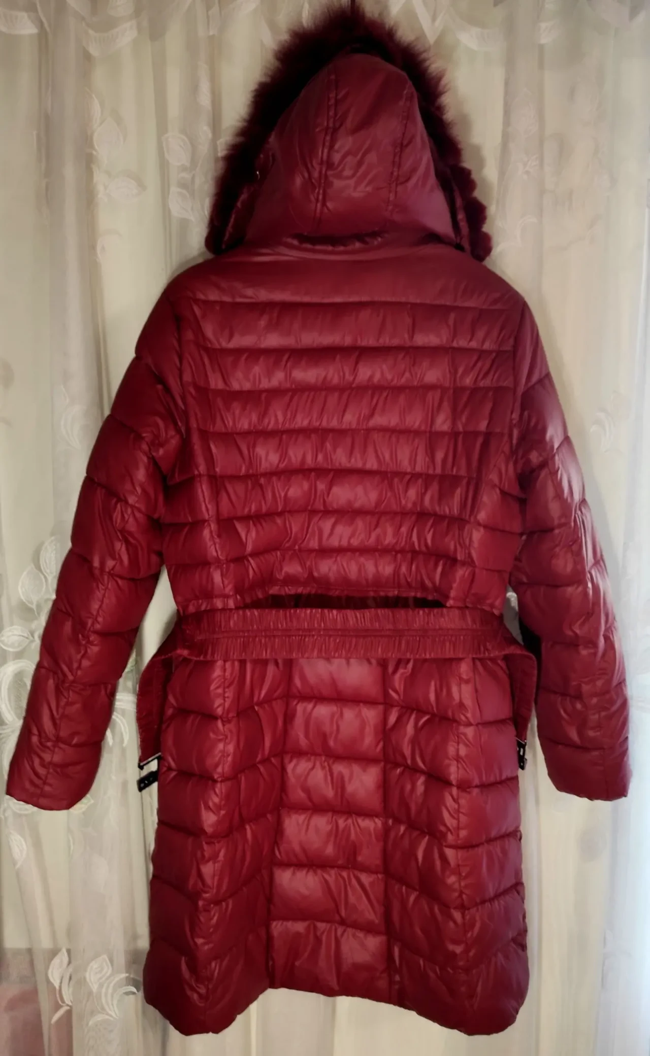 Пуховик жіночий стьобаний відстібна опушка з натурального хутра 8