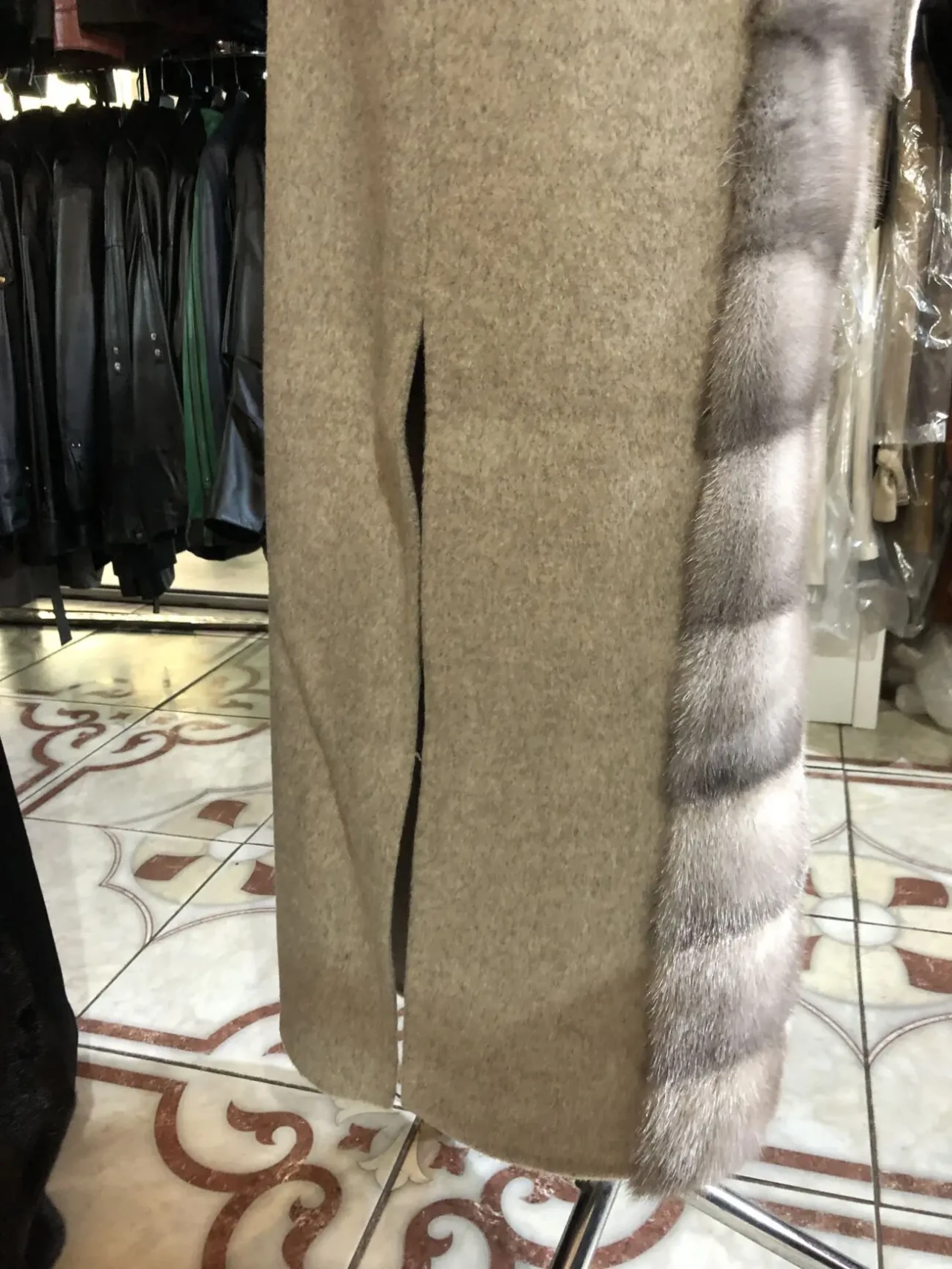 Безрукавка норкова,пальто,довга 7