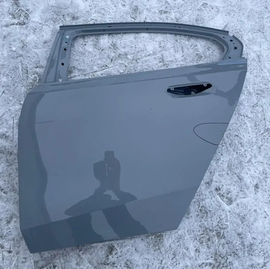 BMW 5 G60 Дверь 41525A32EA7 2