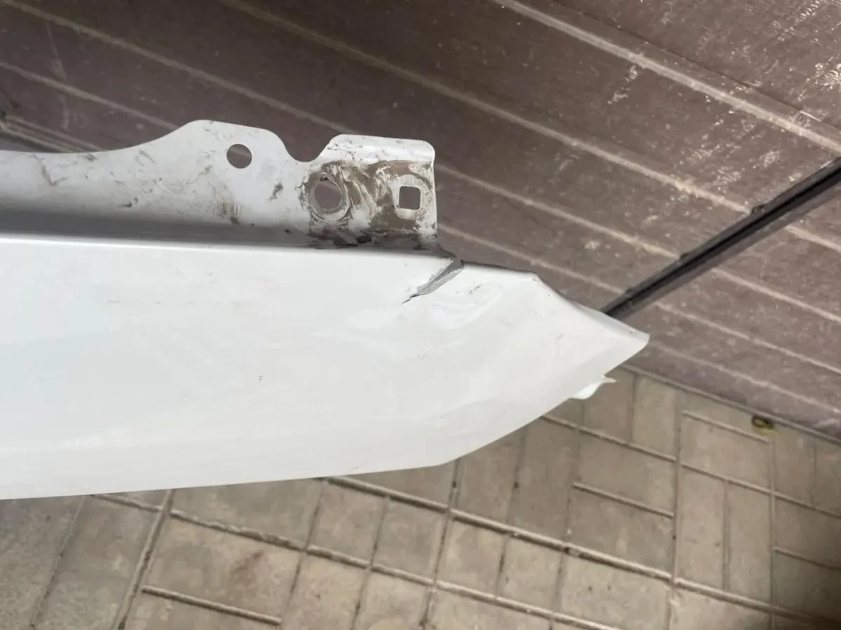 Toyota RAV4 Крыло переднее правое 538110R130 5381142330 3