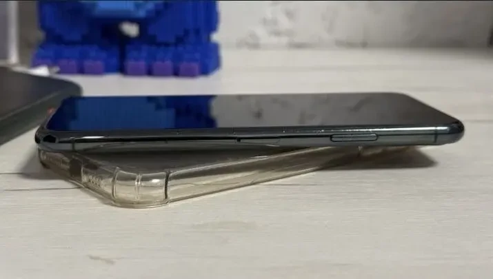 Продам iPhone 11 Pro Max 512 gb Neverlock 3