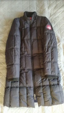 Женский пуховик Canada