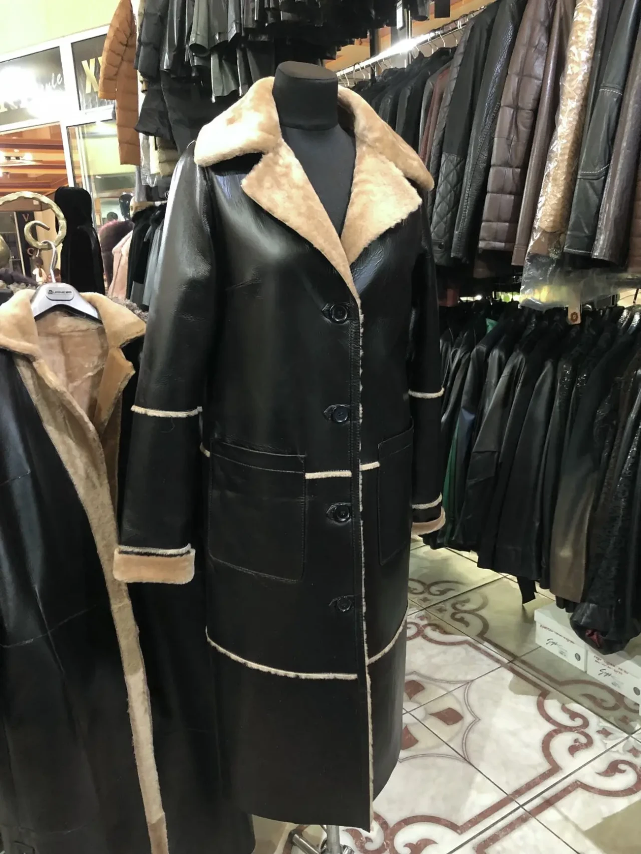 Довгі двосторонні дублянки,чорні,коричневі,пояс 4