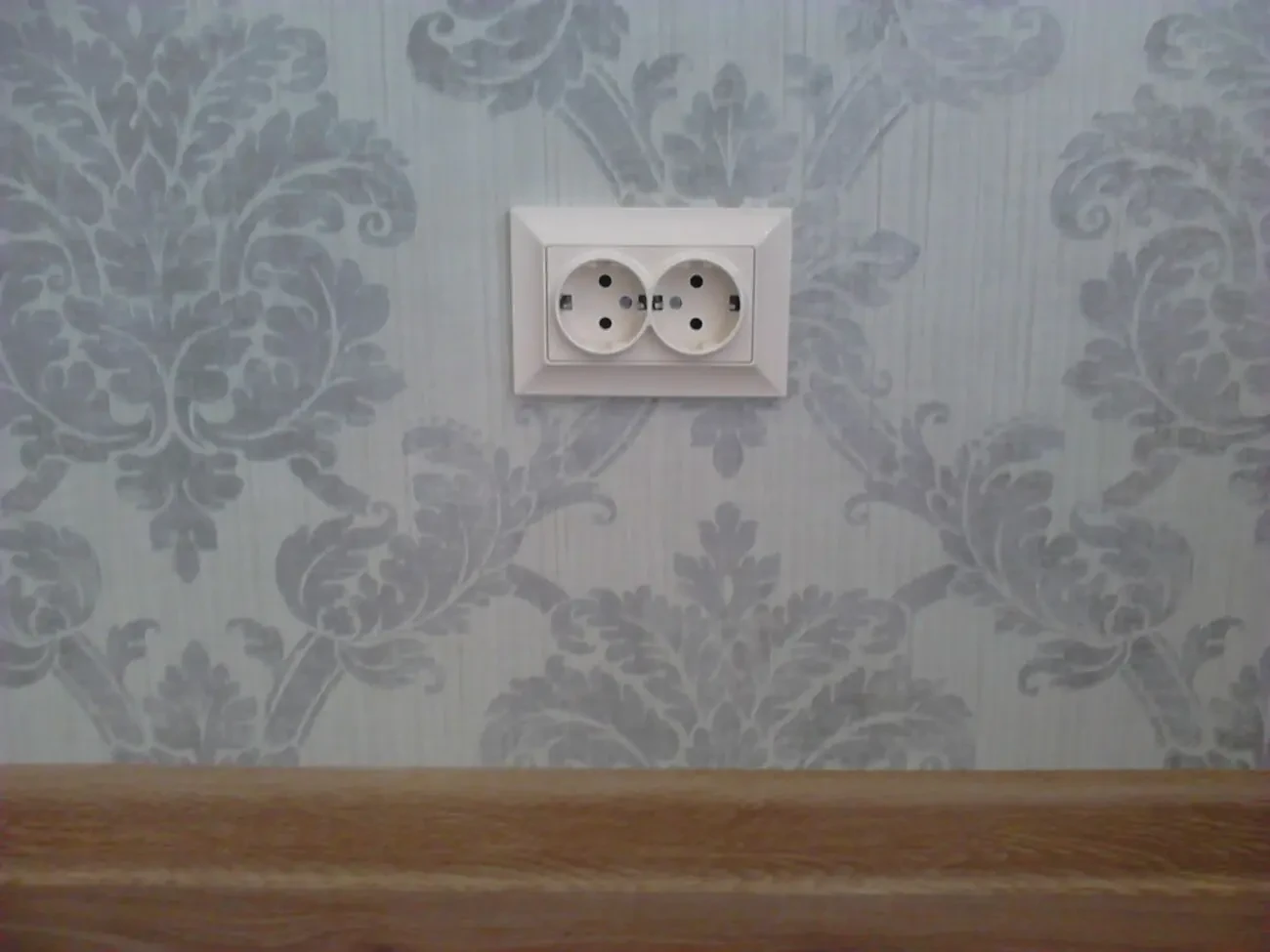 Электрик, услуги, доступно по цене 6