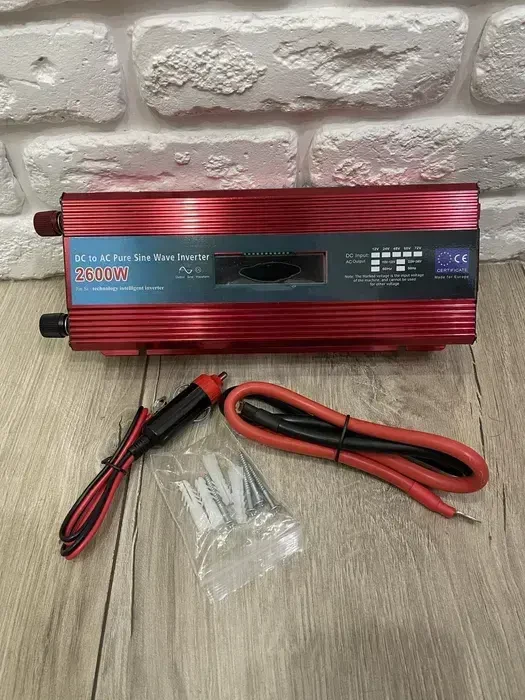 Інвертор 2600W, чистий сінус