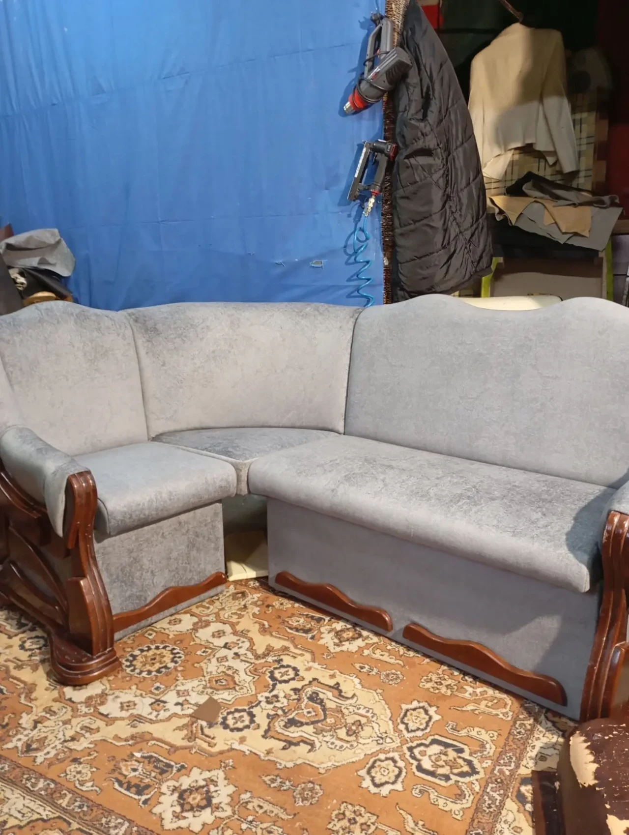 Ремонт і перетяжка м'яких меблів 9