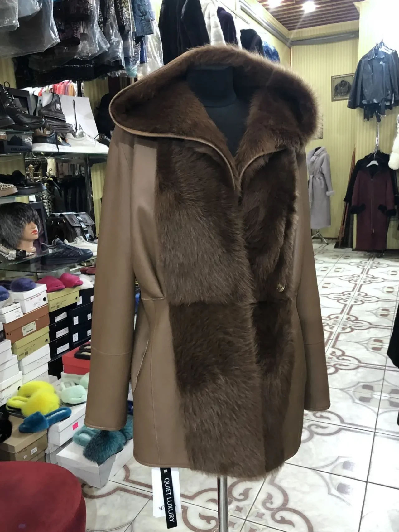 Дублянка двостороння з капюшоном,шкіра 2