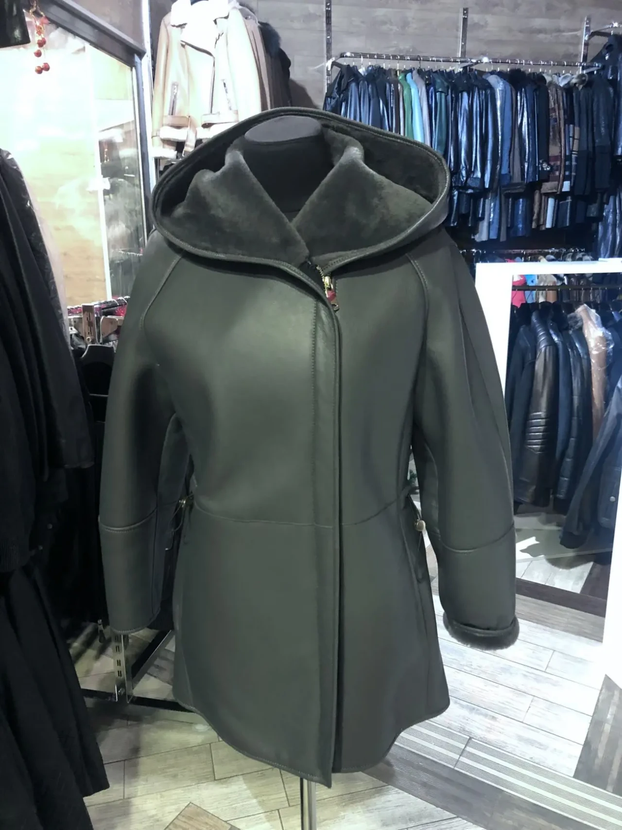 Дублянки жіночі натуральні сучасні