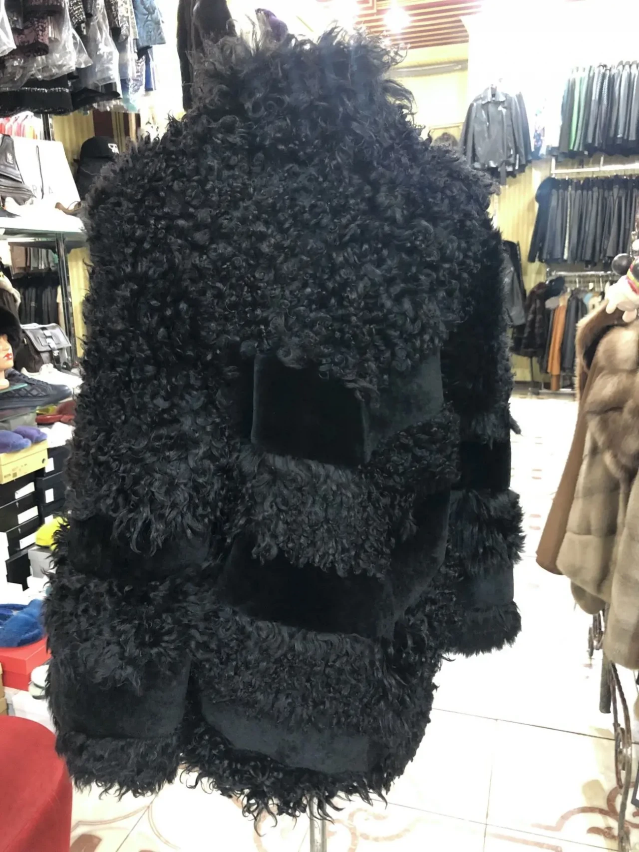 Жіночі дублянки,піджаки,на гудзики чорні 2