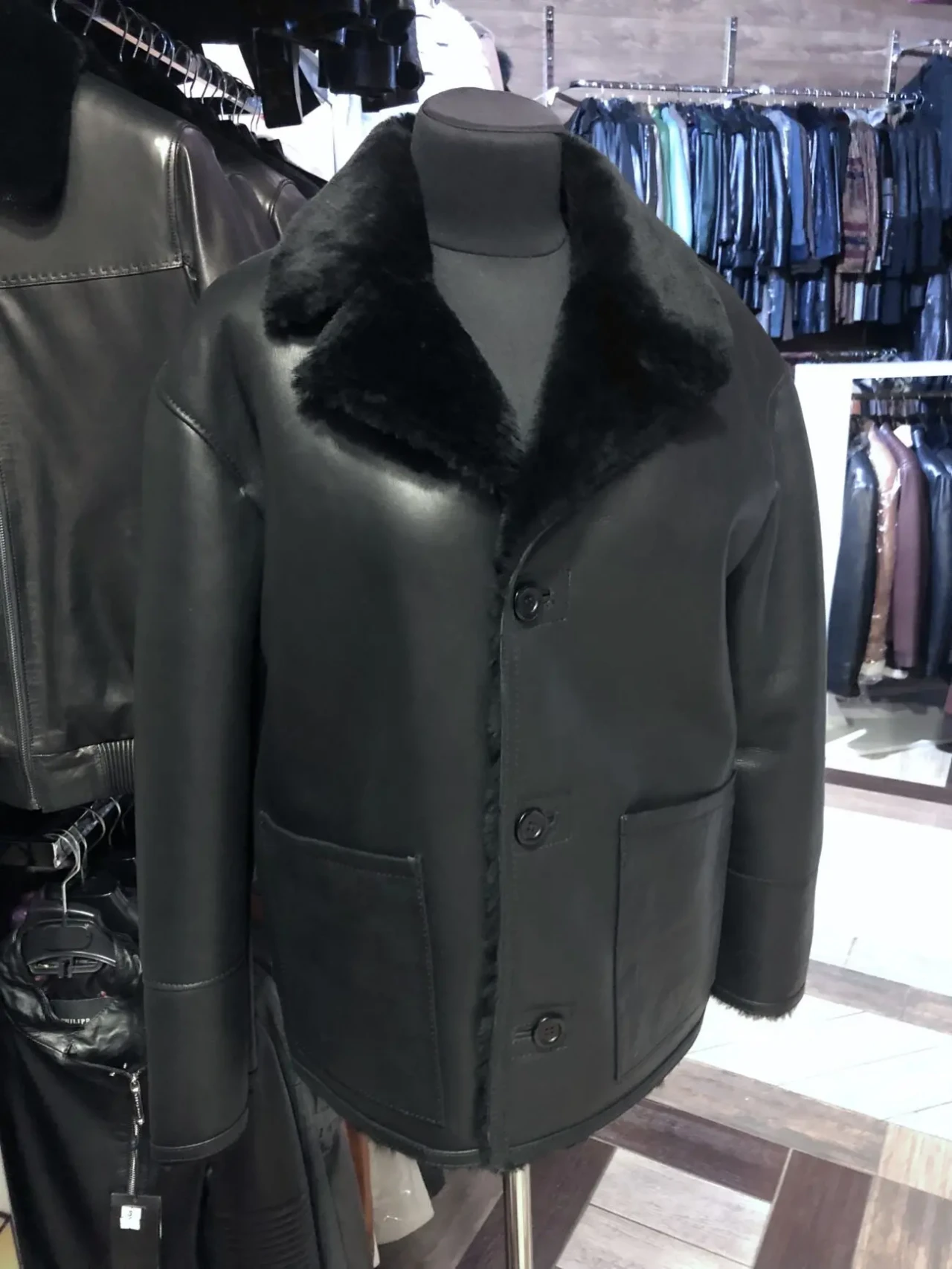 Жіночі дублянки,піджаки,на гудзики чорні 5