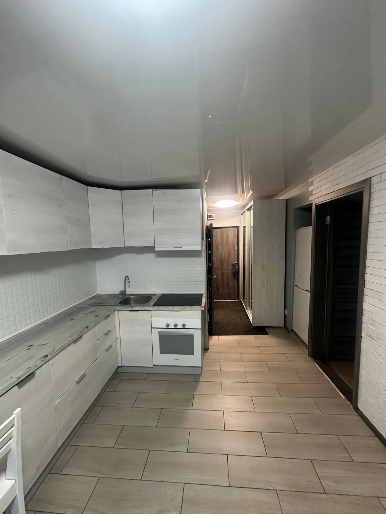 Продам 2к квартиру вул.В.Антоновича(Свердлова ) 10Б Меблі техніка Торг 3