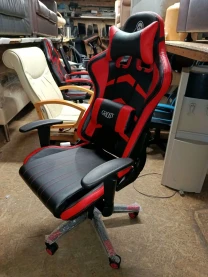 Геймерське крісло