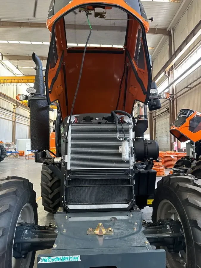 Новий китайський трактор Ensign 130 к.с. 3