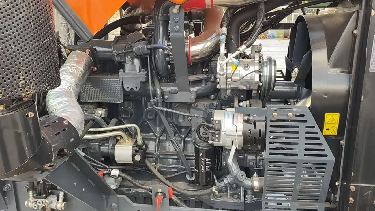 Новий китайський трактор Ensign 130 к.с. 8