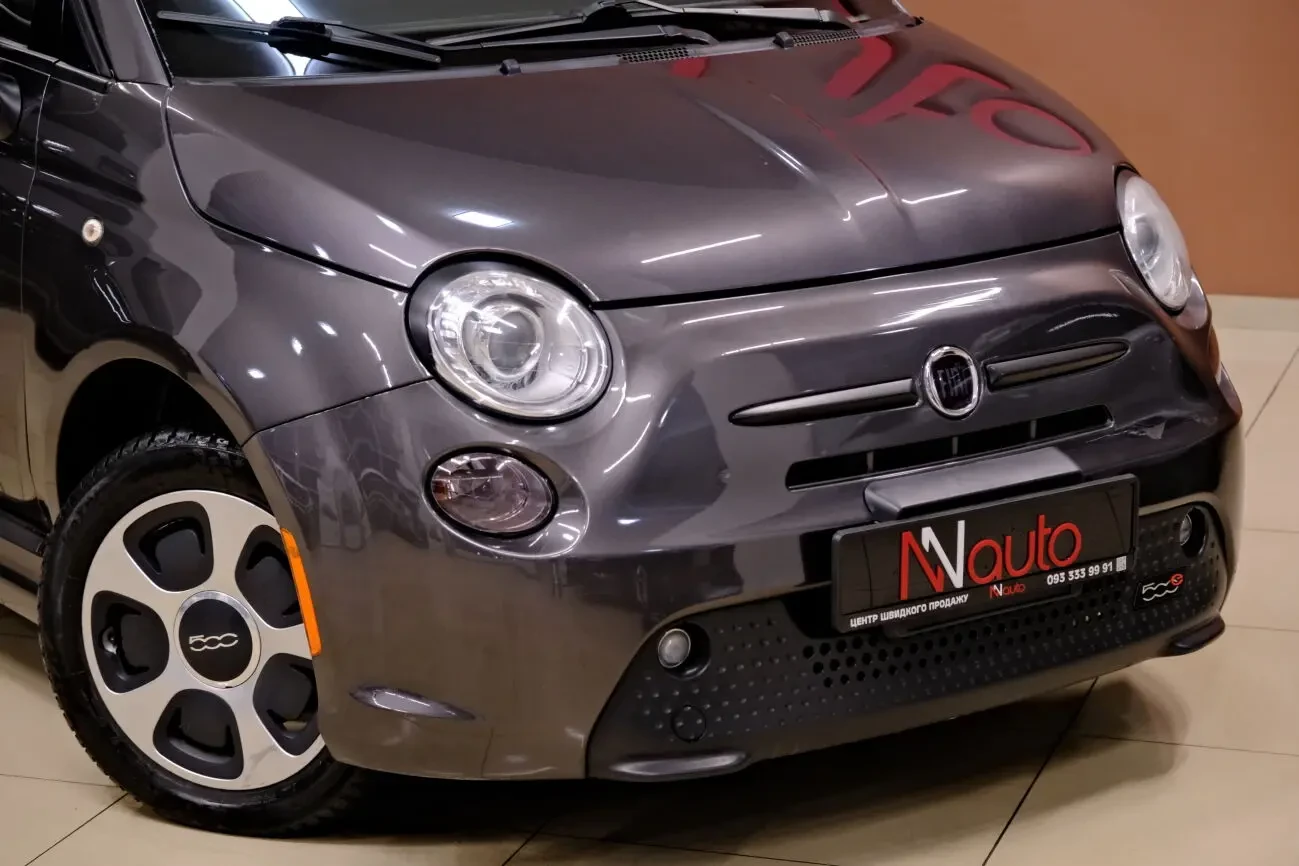 Fiat 500E Auto 3