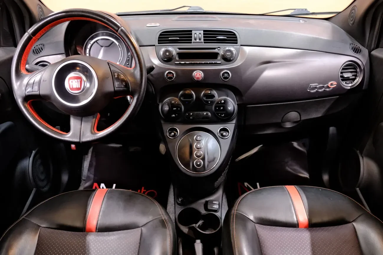 Fiat 500E Auto 8
