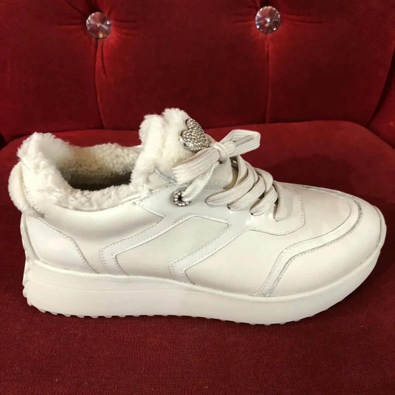 Взуття жіноче утеплене,кросівки зимові беж,шнурки 2