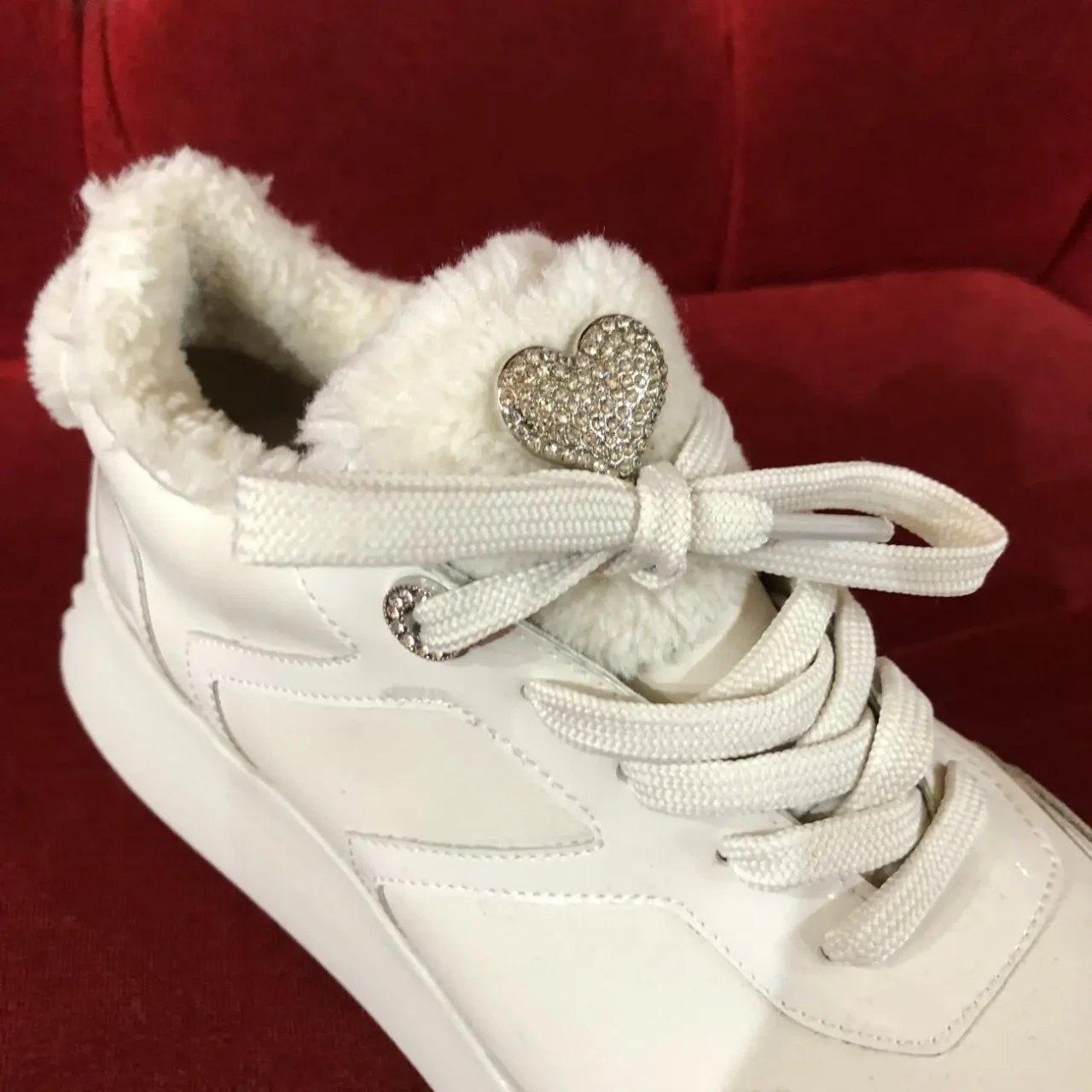 Взуття жіноче утеплене,кросівки зимові беж,шнурки 3