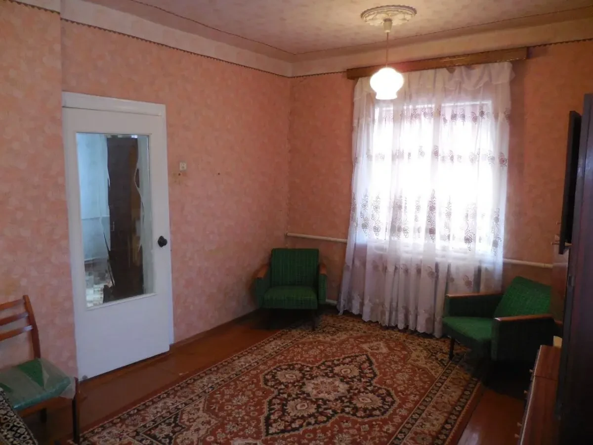 Продам будинок та земельну ділянку с. Росава Миронівський над р.Рось 9